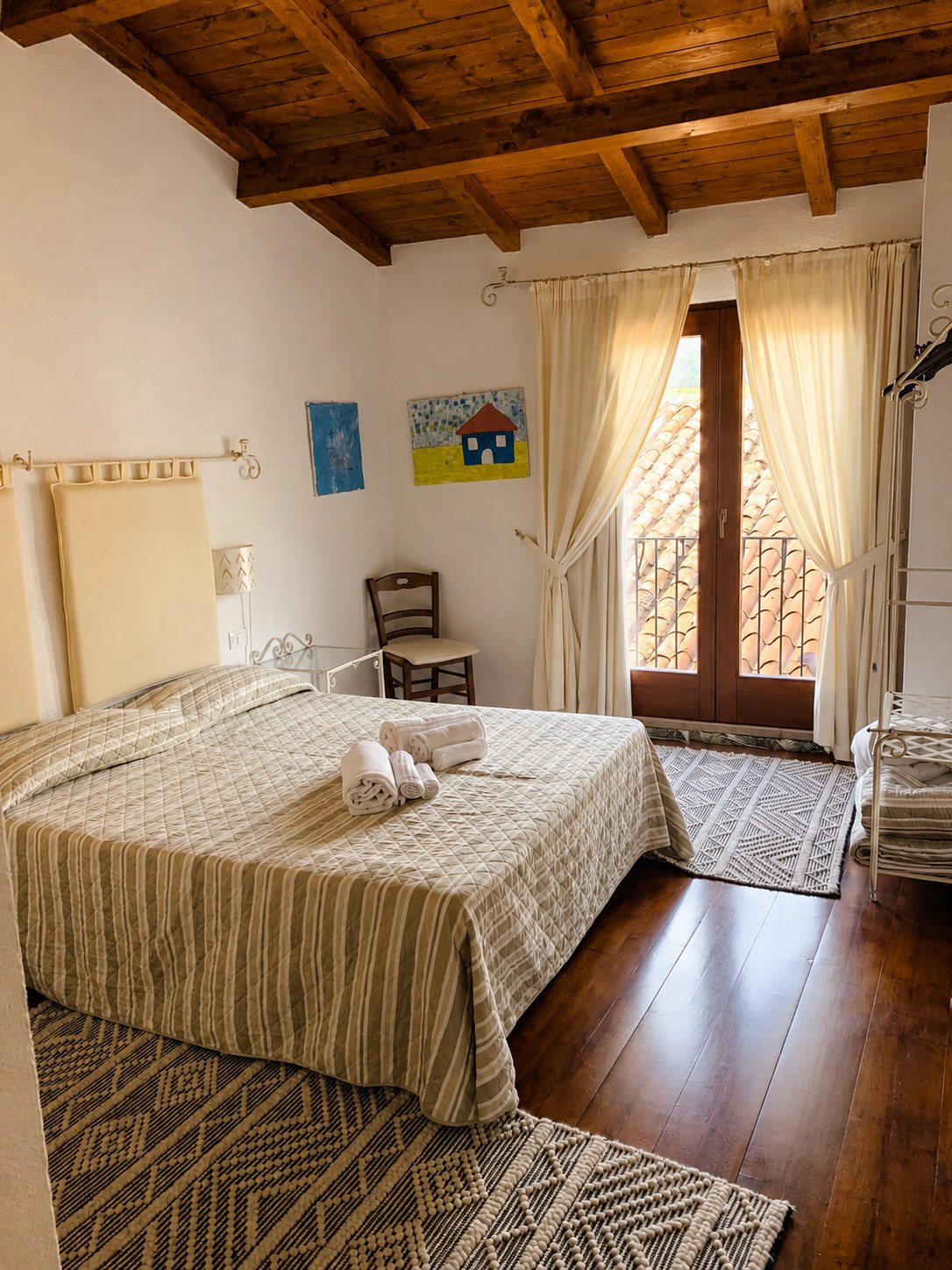 The Templars Guesthouse — camera (Camere di charme)